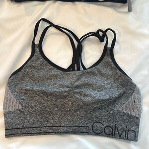 🌑 Calvin Klein Performance Sports Bra